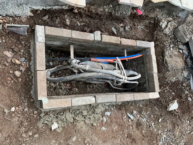 Copper cable splice work